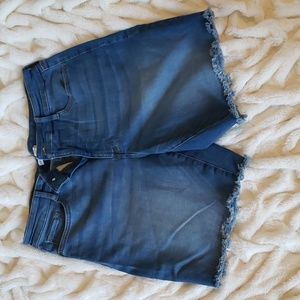 Nine West bermuda shorts med/dark blue, stretch size 14 like new